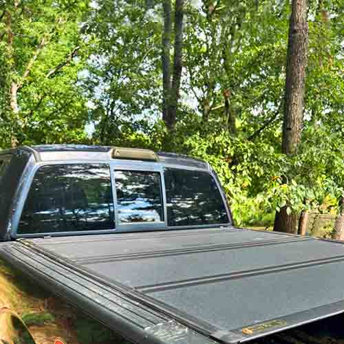 Hard Trifold tonneau cover